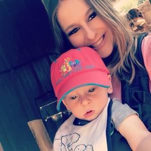 Meet your Posher, Kelsey